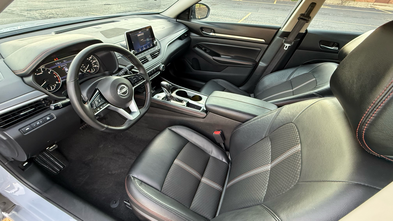 Nissan Altima 2.5 SR 2025 Nissan Altima 2.5 SR 2025