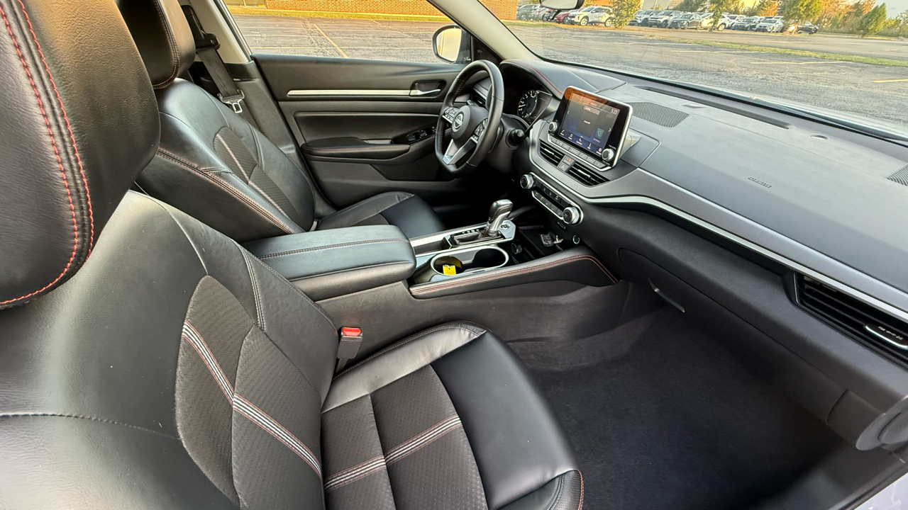 Nissan Altima 2.5 SR 2025 Nissan Altima 2.5 SR 2025