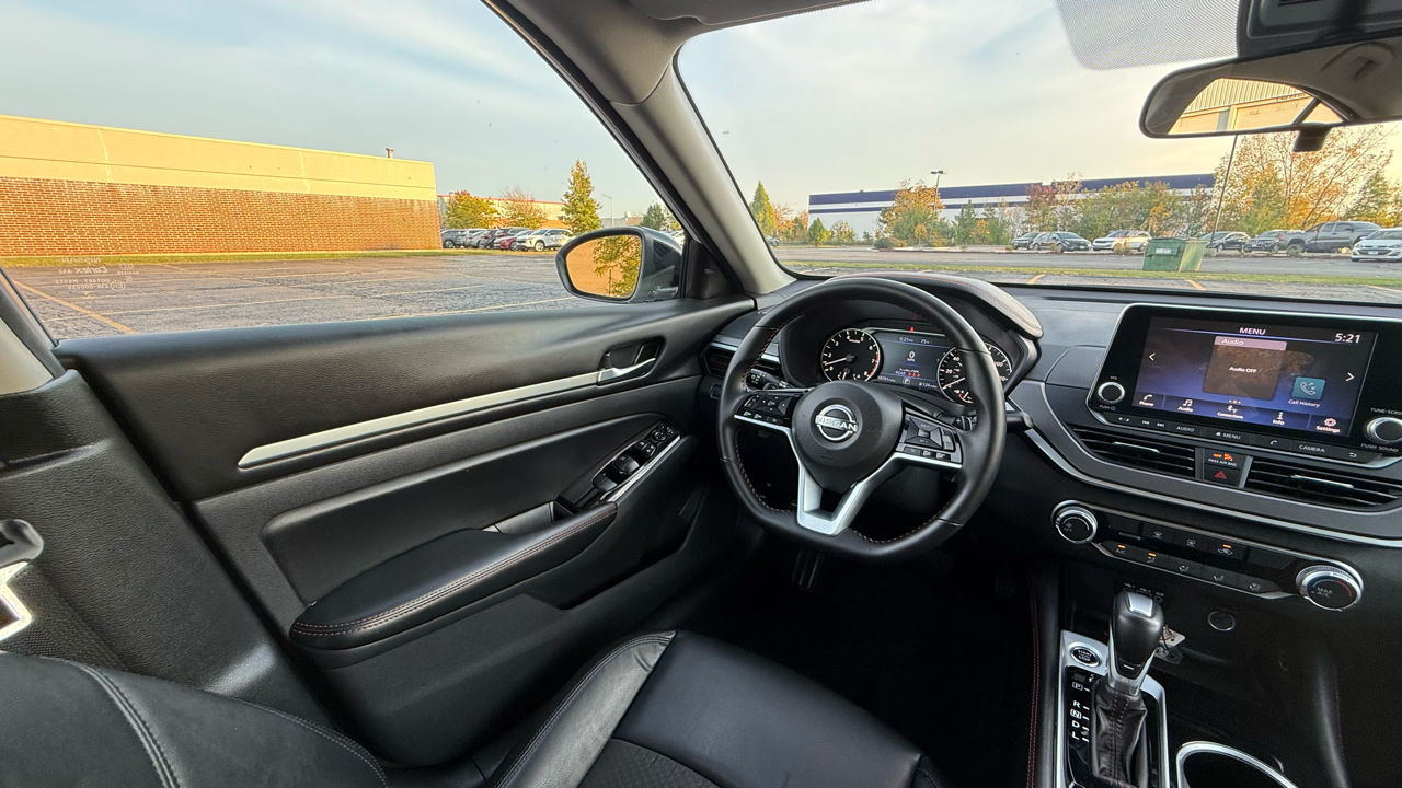 Nissan Altima 2.5 SR 2025 Nissan Altima 2.5 SR 2025