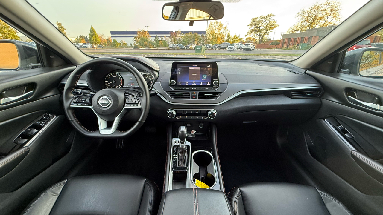 Nissan Altima 2.5 SR 2025 Nissan Altima 2.5 SR 2025