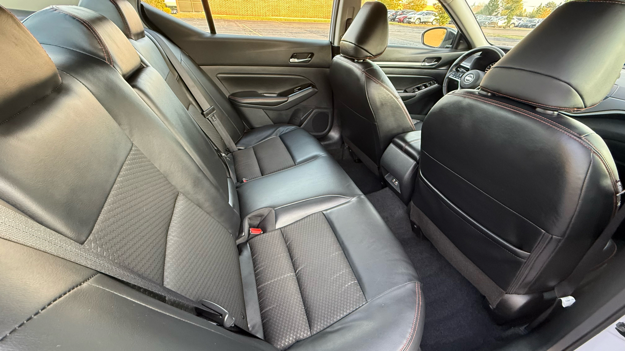 Nissan Altima 2.5 SR 2025 Nissan Altima 2.5 SR 2025