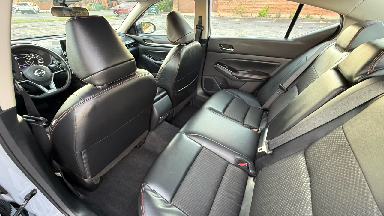 Nissan Altima 2.5 SR 2025 Nissan Altima 2.5 SR 2025