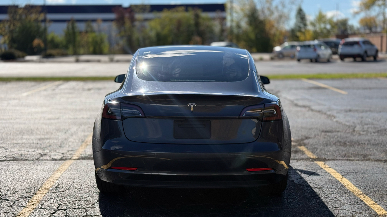 Tesla Model 3 Standard Range Plus 2022 Tesla Model 3 Standard Range Plus 2022