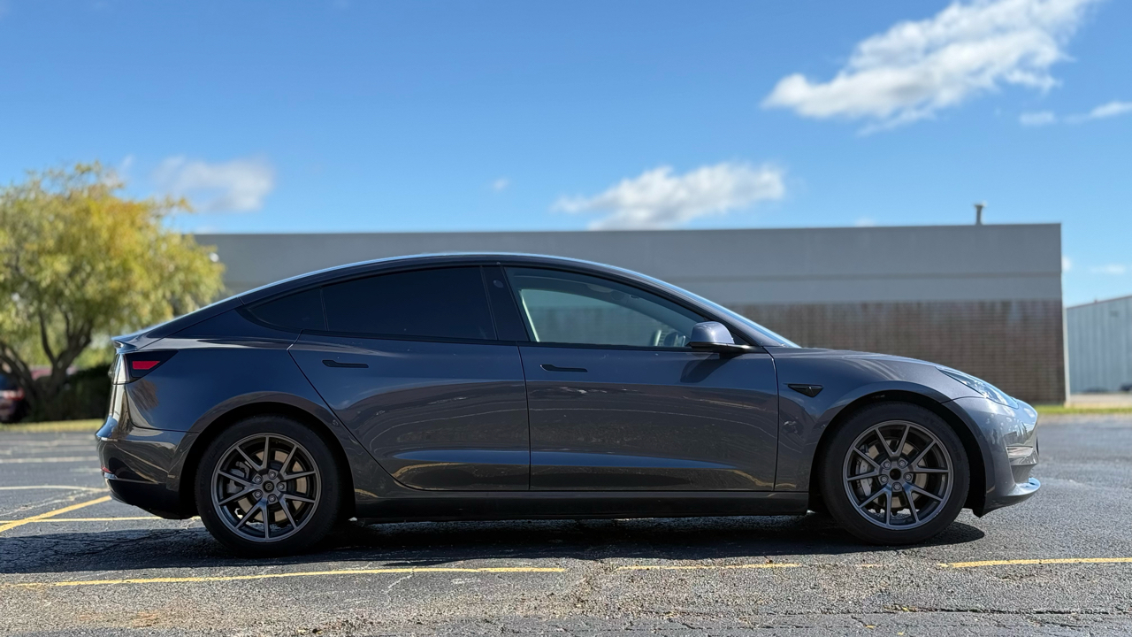 Tesla Model 3 Standard Range Plus 2022 Tesla Model 3 Standard Range Plus 2022