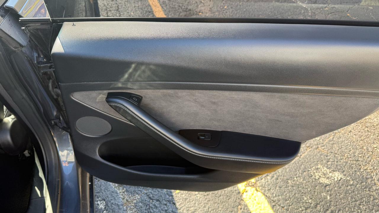 Tesla Model 3 Standard Range Plus 2022 Tesla Model 3 Standard Range Plus 2022