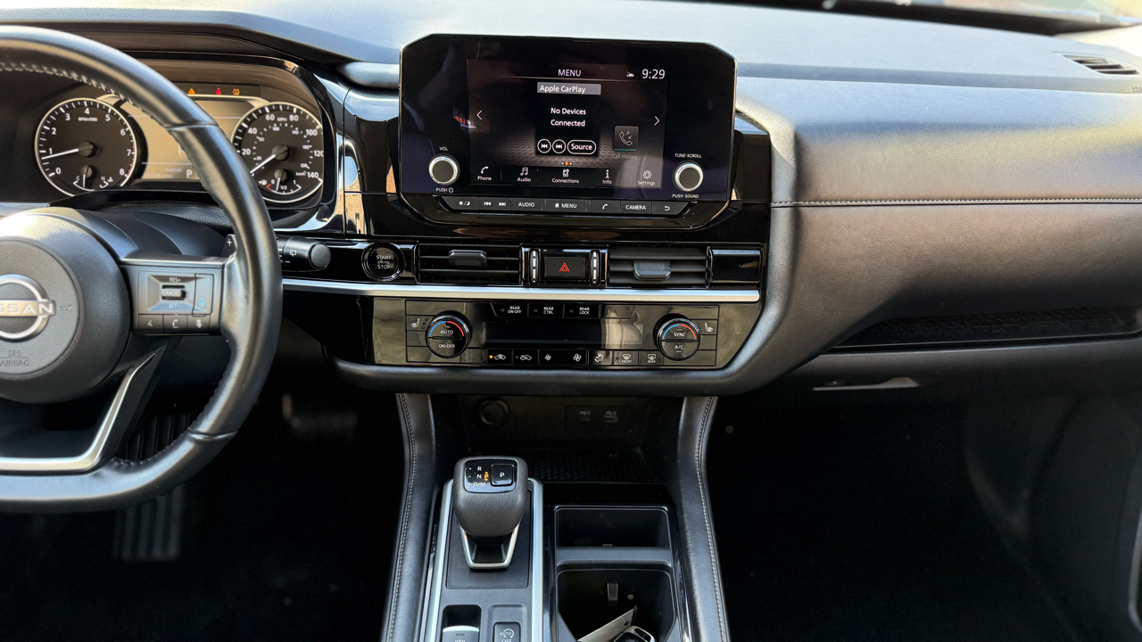 Nissan Pathfinder SV 2025 Nissan Pathfinder SV 2025