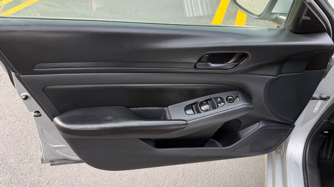 Nissan Altima 2.5 S 2023 Nissan Altima 2.5 S 2023