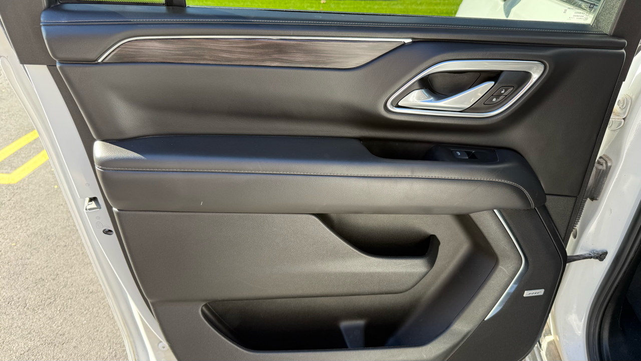 Chevrolet Suburban LT 4WD 2024 Chevrolet Suburban LT 4WD 2024