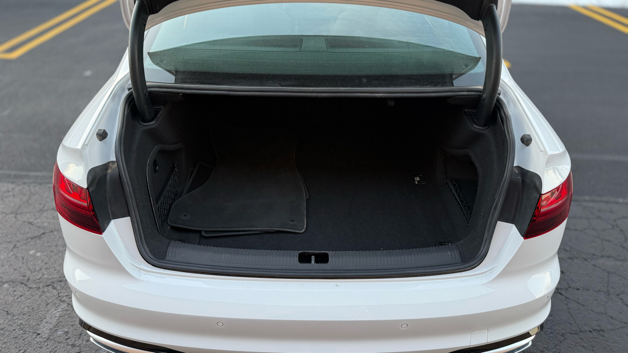 Audi A4 Prestige 40 TFSI quattro 2024