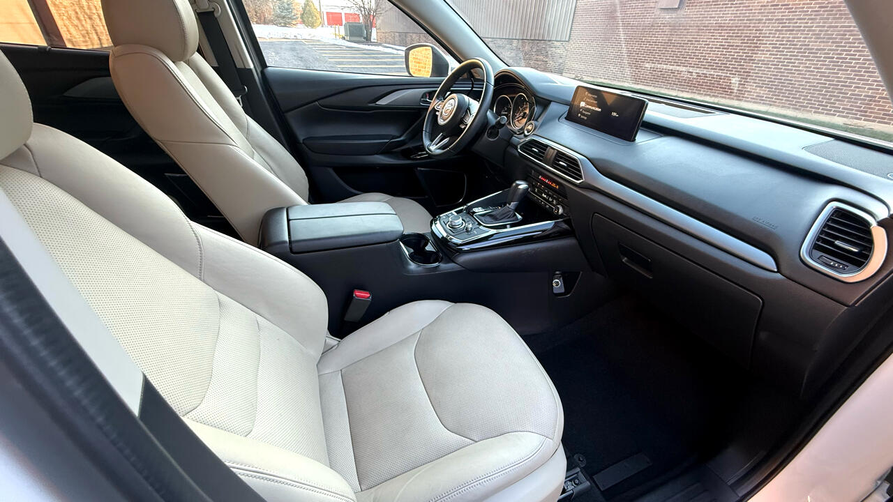 Mazda CX-9 Touring FWD 2021