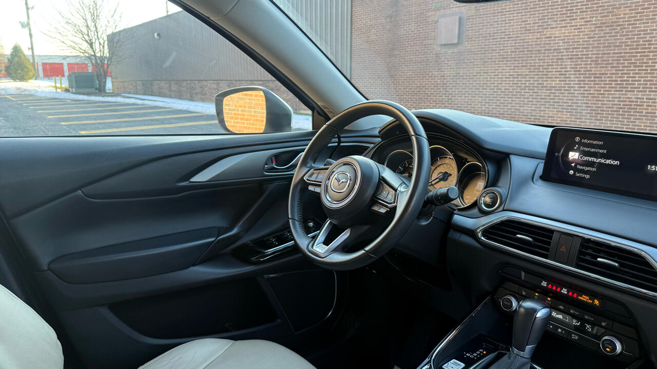 Mazda CX-9 Touring FWD 2021