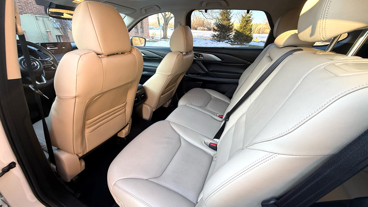 Mazda CX-9 Touring FWD 2021