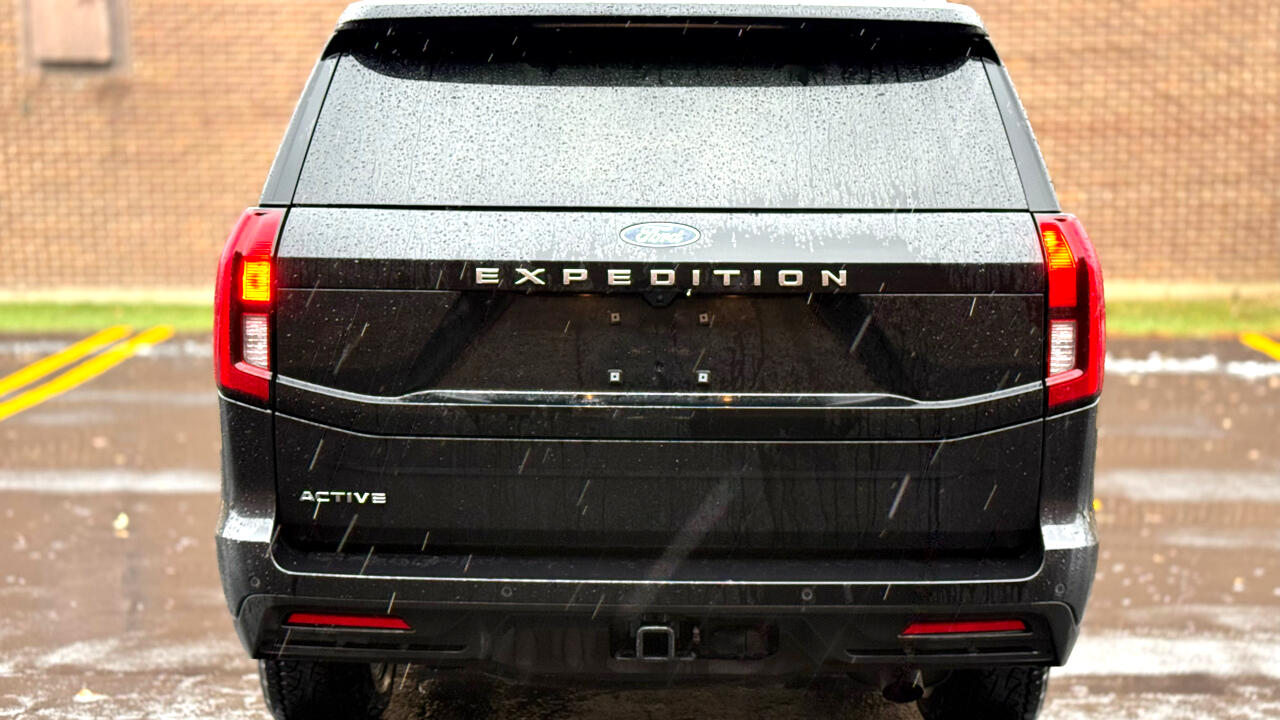Ford Expedition Active 4WD 2025