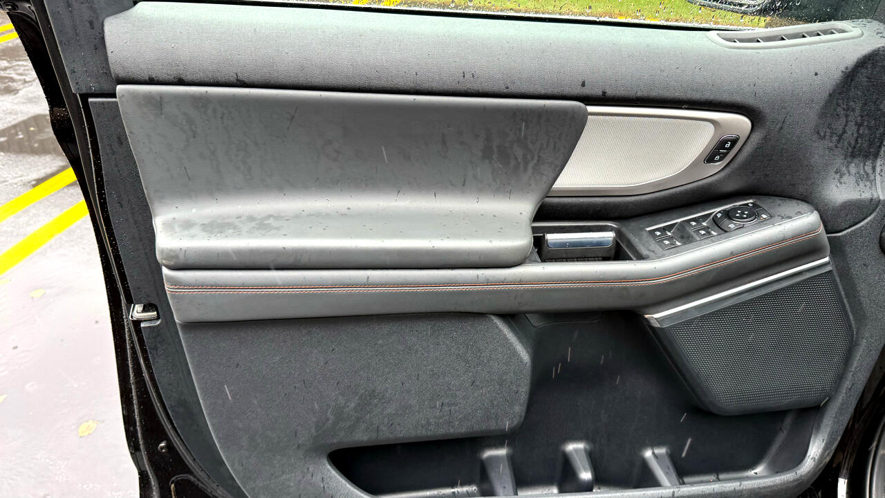 Ford Expedition Active 4WD 2025