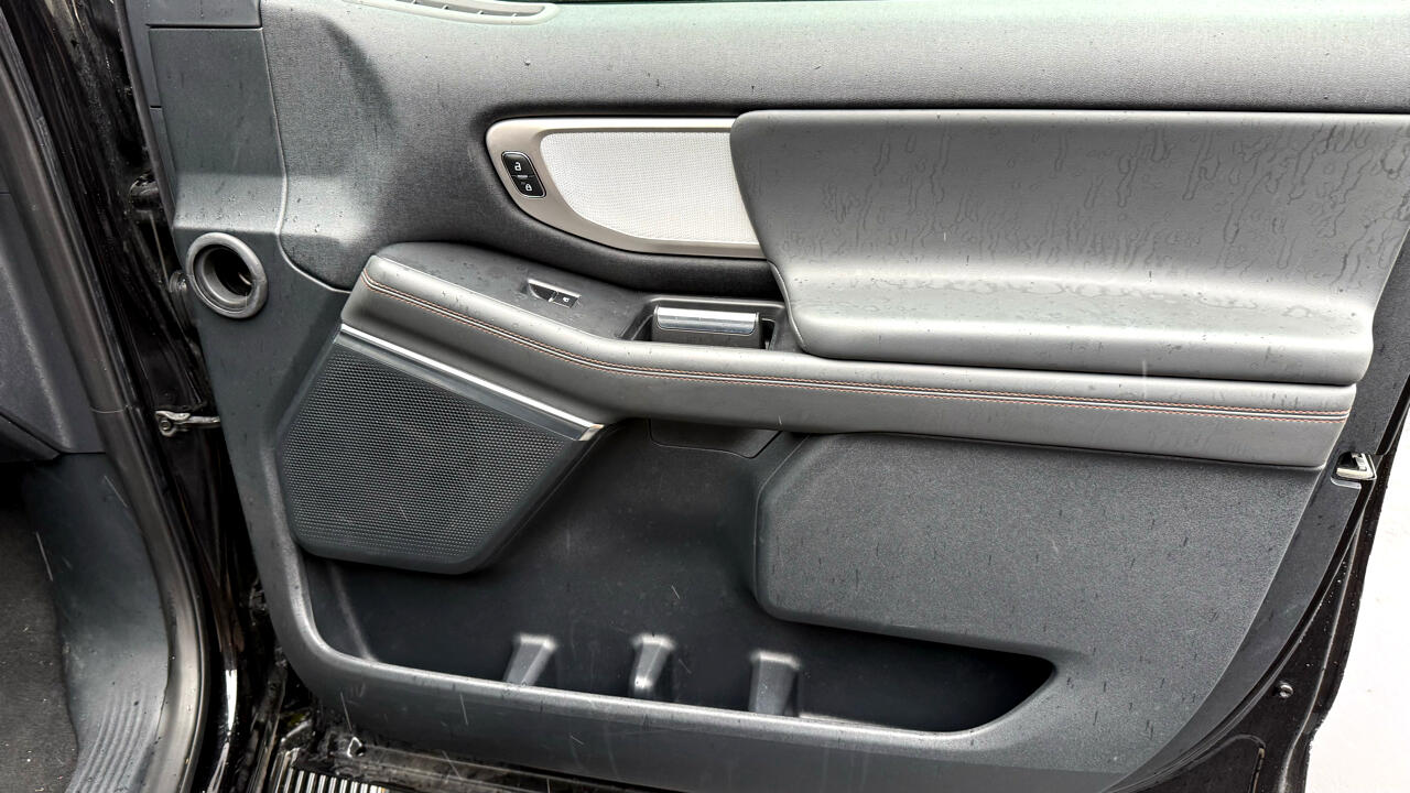 Ford Expedition Active 4WD 2025