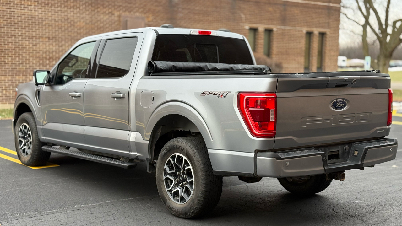 Ford F-150 Lariat SuperCrew 5.5-ft. Bed 4WD 2023