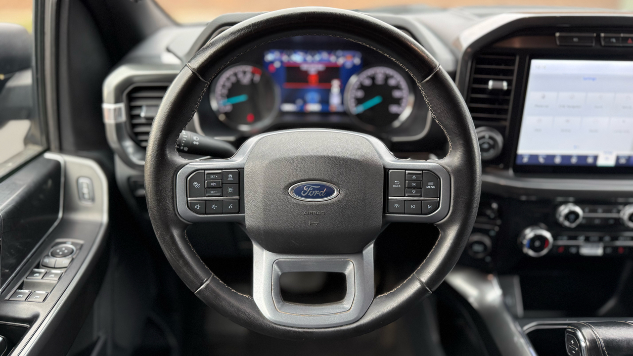 Ford F-150 Lariat SuperCrew 5.5-ft. Bed 4WD 2023