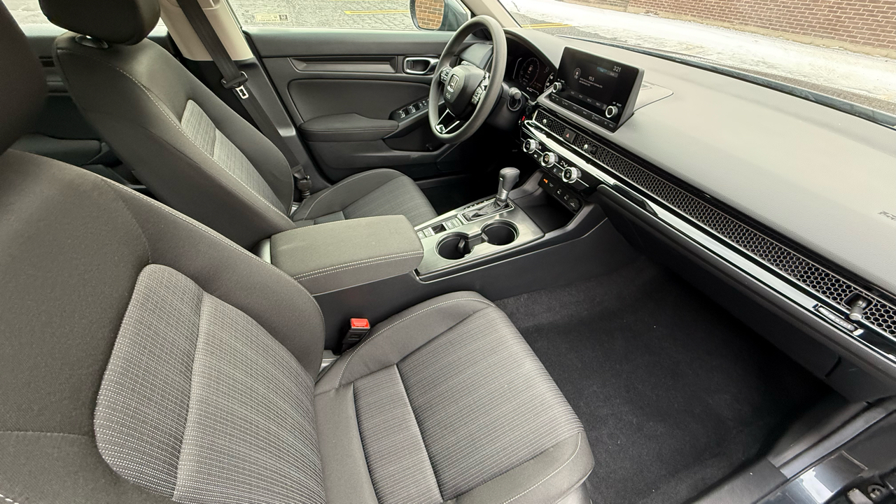 Honda Civic LX Sedan CVT 2025