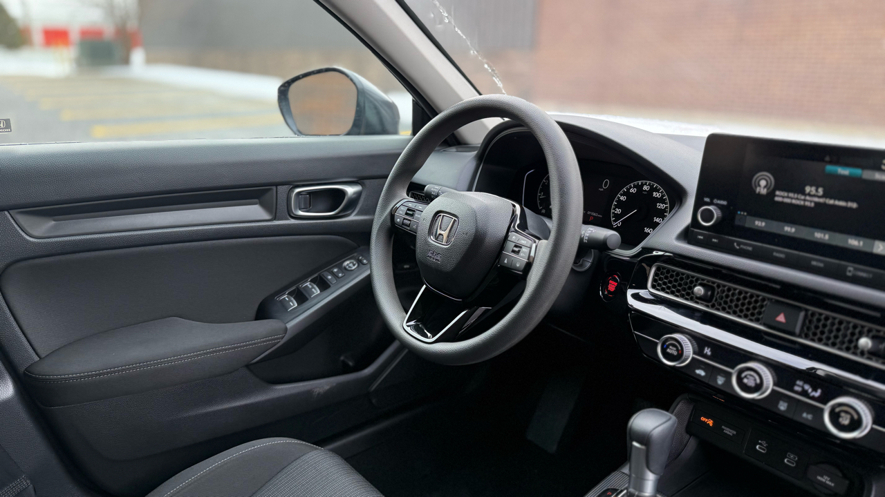 Honda Civic LX Sedan CVT 2025