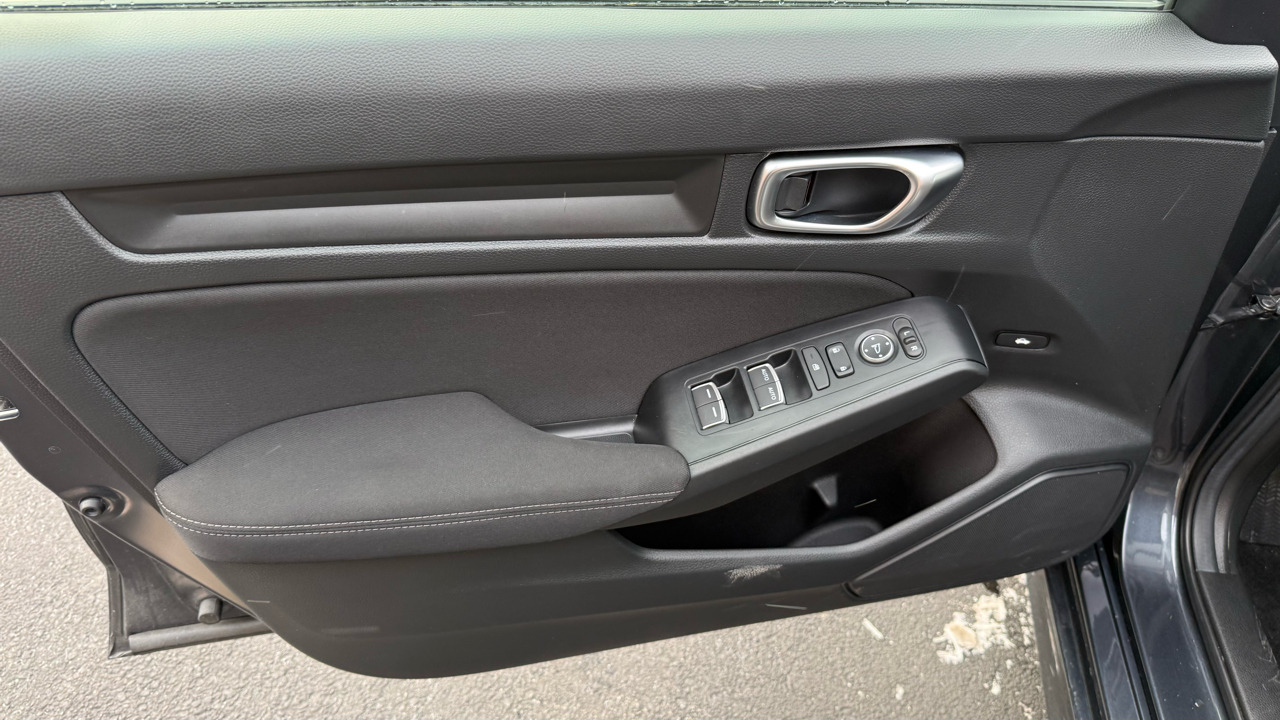 Honda Civic LX Sedan CVT 2025