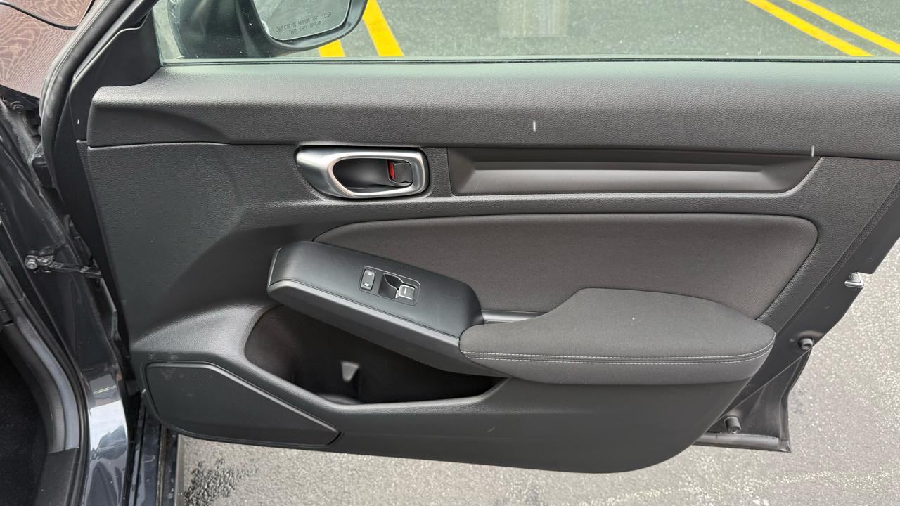 Honda Civic LX Sedan CVT 2025