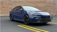 2025 Toyota Camry Hybrid 