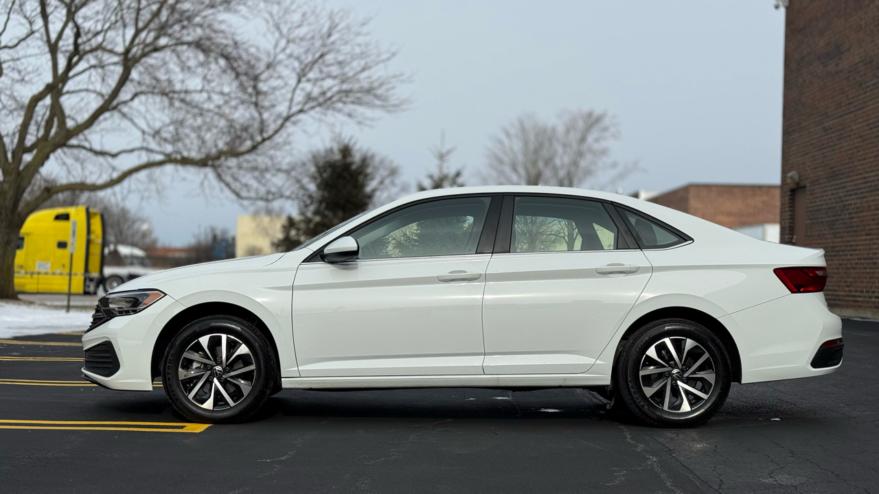 Volkswagen Jetta S 2024