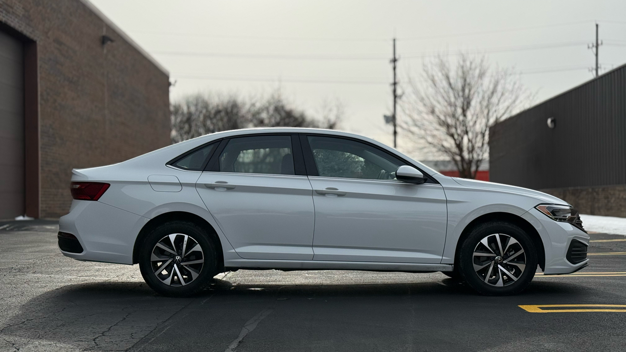 Volkswagen Jetta S 2024