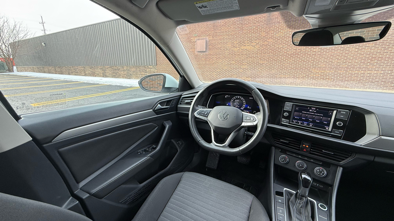 Volkswagen Jetta S 2024