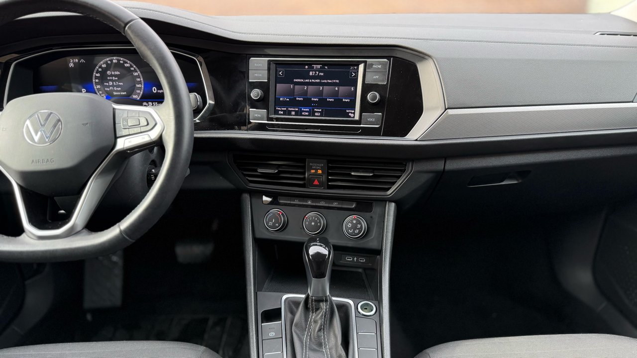 Volkswagen Jetta S 2024