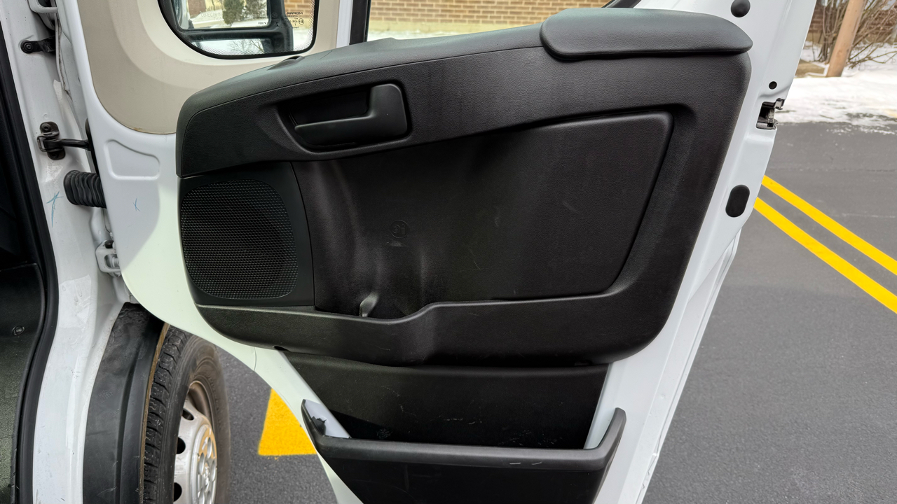 RAM Promaster 3500 Standard Roof 136-in. WB 2020