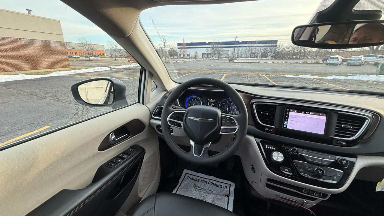 Chrysler Voyager LX 2023