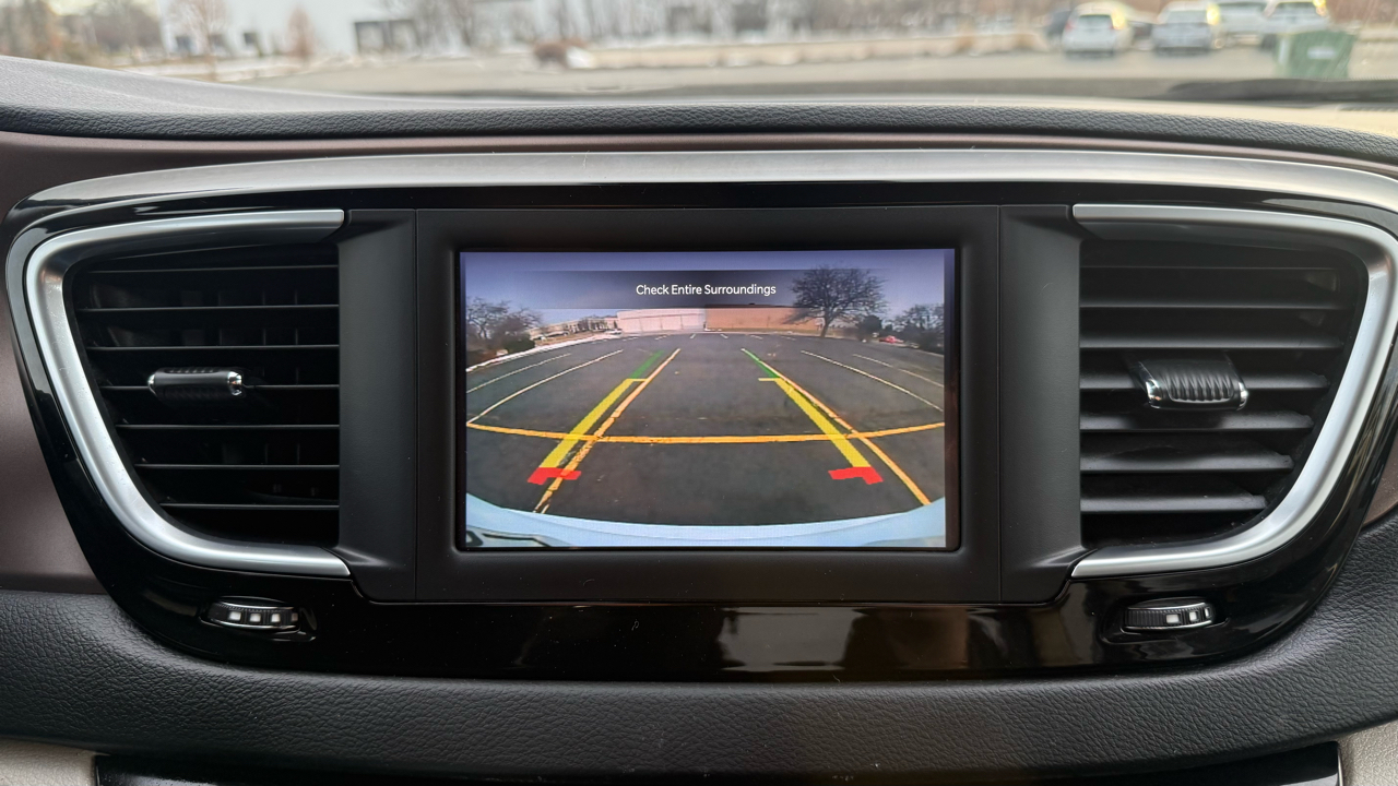 Chrysler Voyager LX 2023