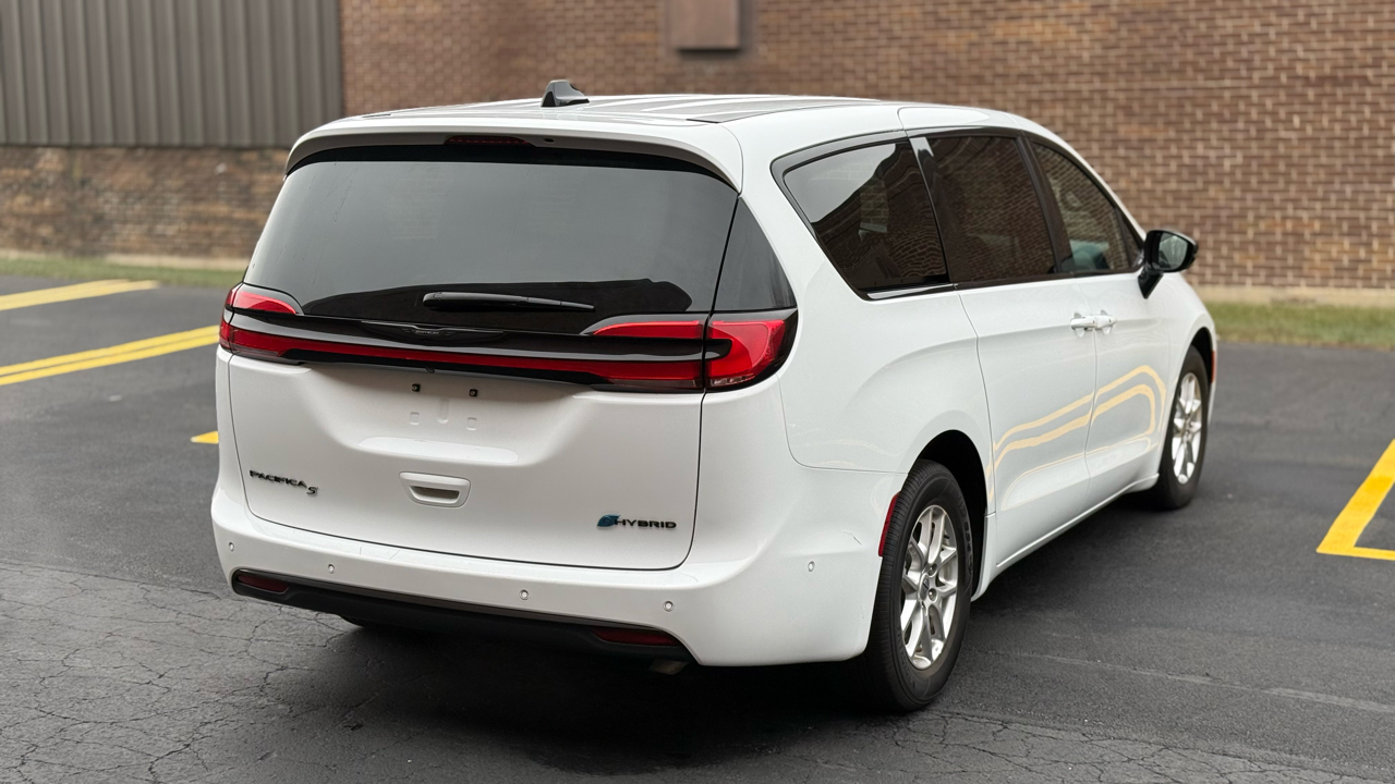 Chrysler Pacifica Hybrid Select 2024