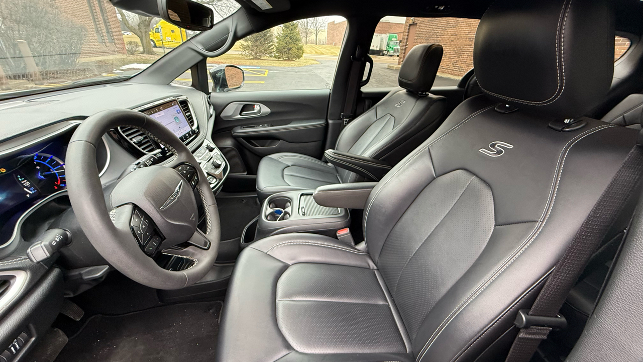 Chrysler Pacifica Hybrid Select 2024