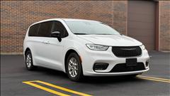 2024 Chrysler Pacifica Hybrid 