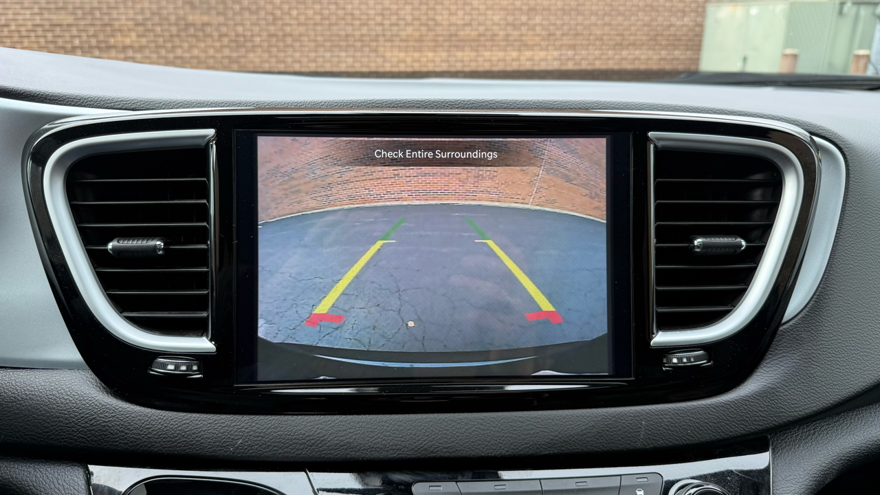 Chrysler Pacifica Limited 2025