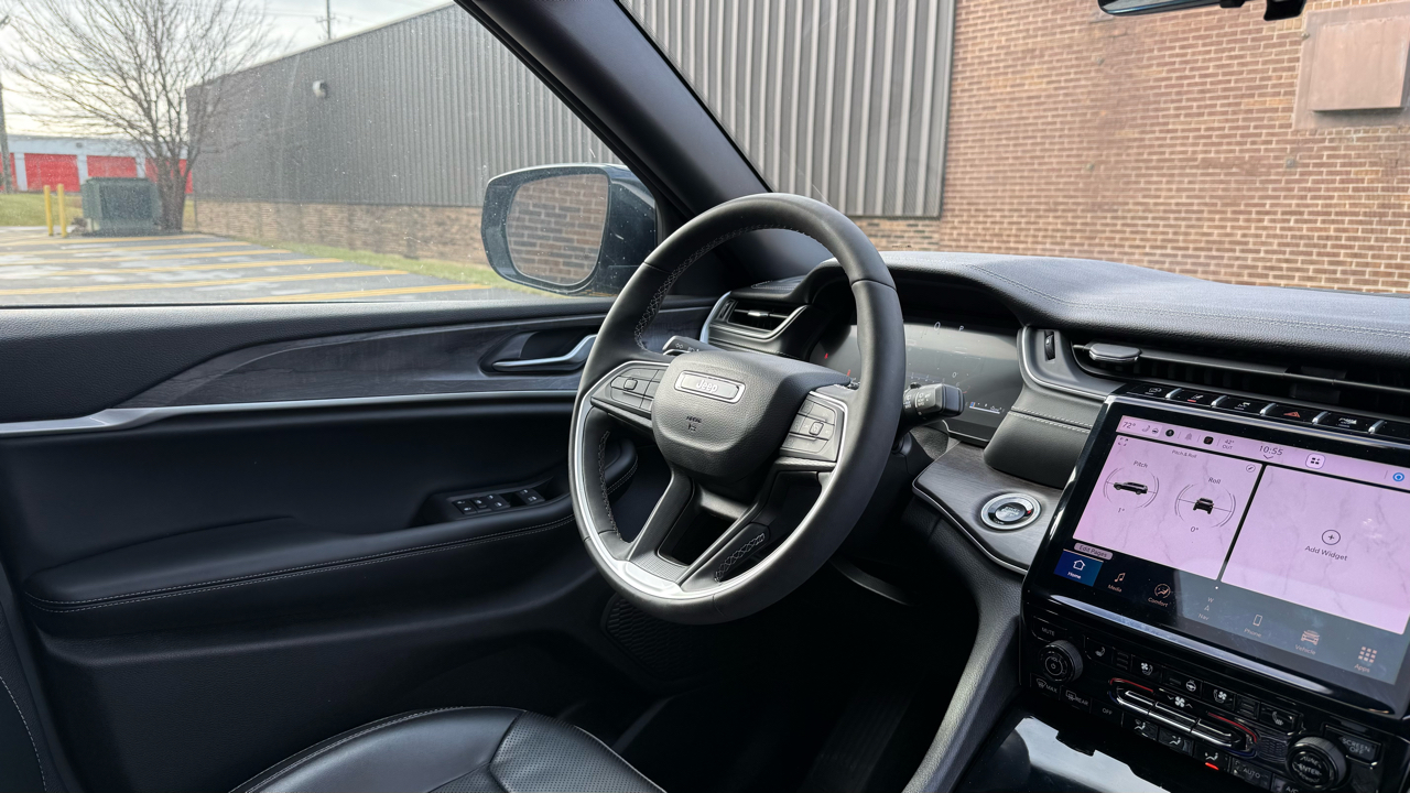 Jeep Grand Cherokee L Limited 4WD 2024