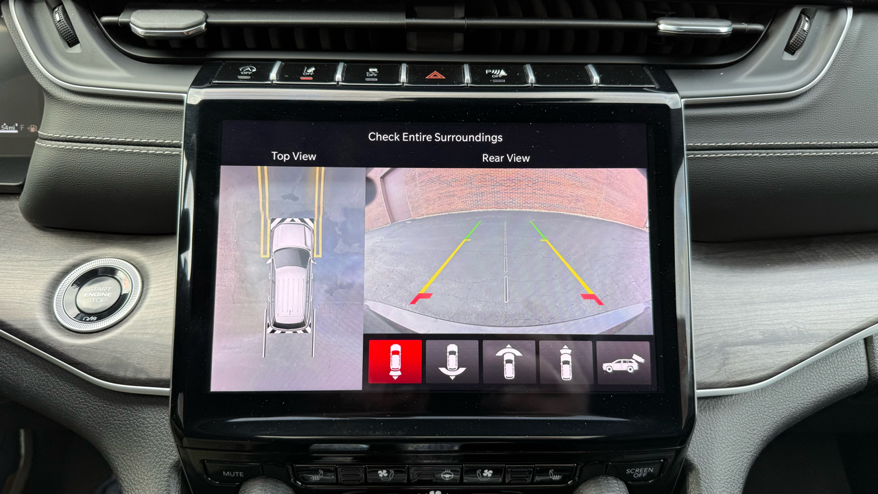 Jeep Grand Cherokee L Limited 4WD 2024