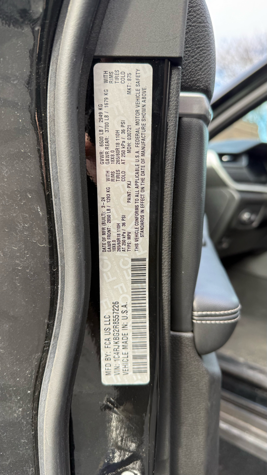 Jeep Grand Cherokee L Limited 4WD 2024