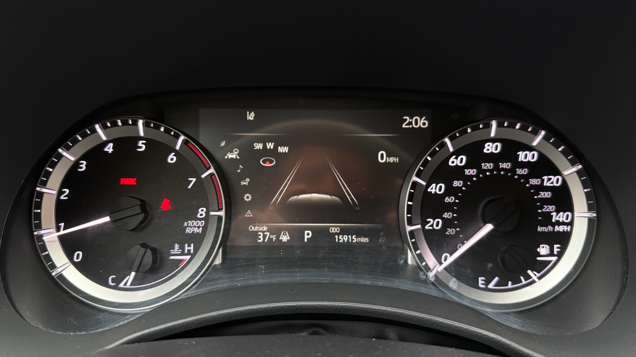 Toyota Highlander XLE 2025