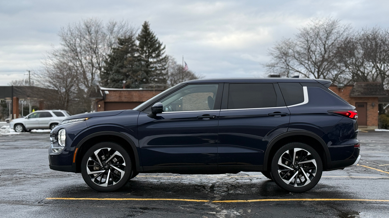 Mitsubishi Outlander SE 4WD 2024