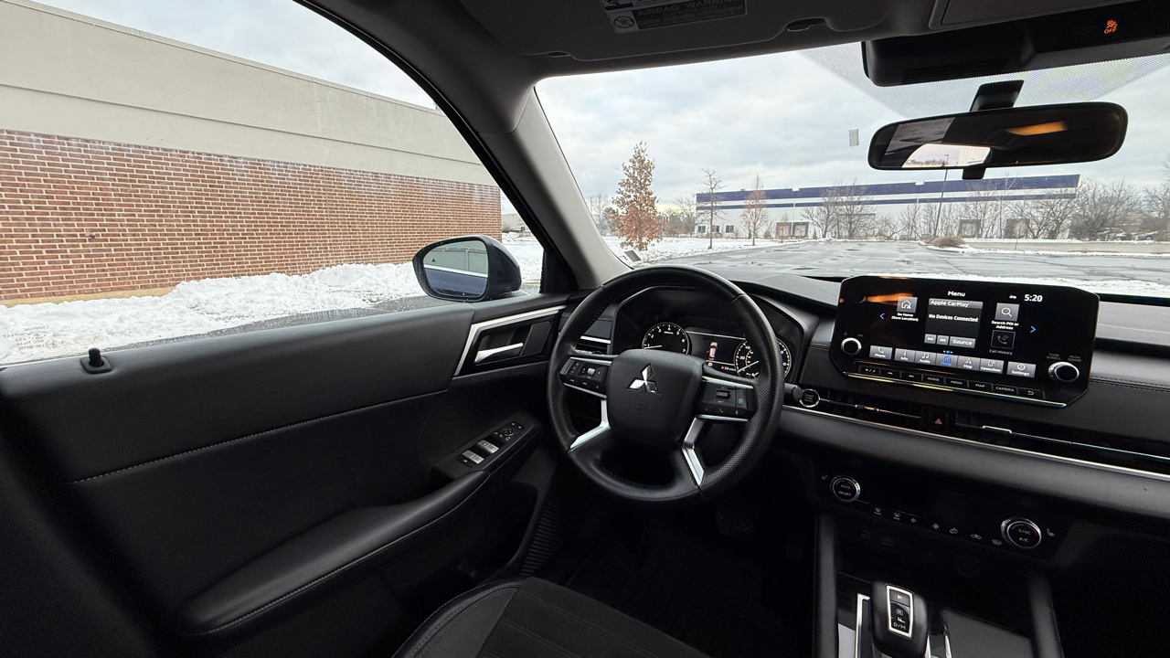 Mitsubishi Outlander SE 4WD 2024