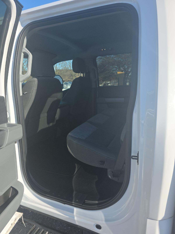 Ford F-350 SD King Ranch Crew Cab Long Bed DRW 4WD 2024