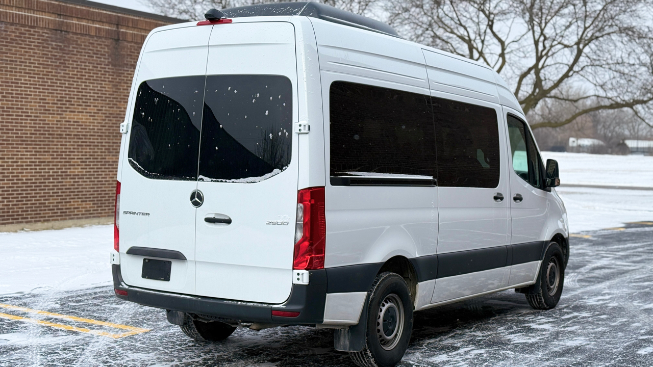 Mercedes-Benz Sprinter 2500 2024
