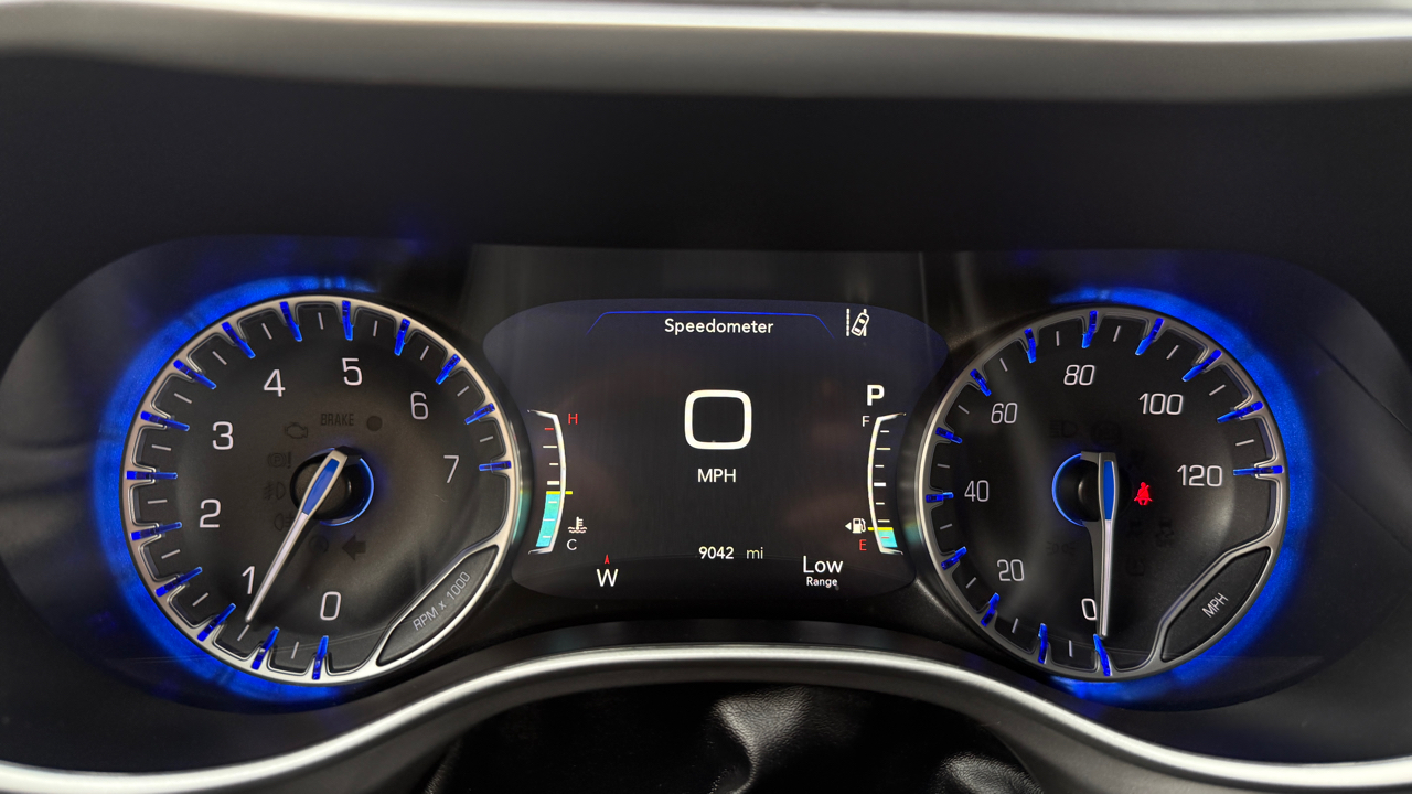 Chrysler Pacifica Select 2026