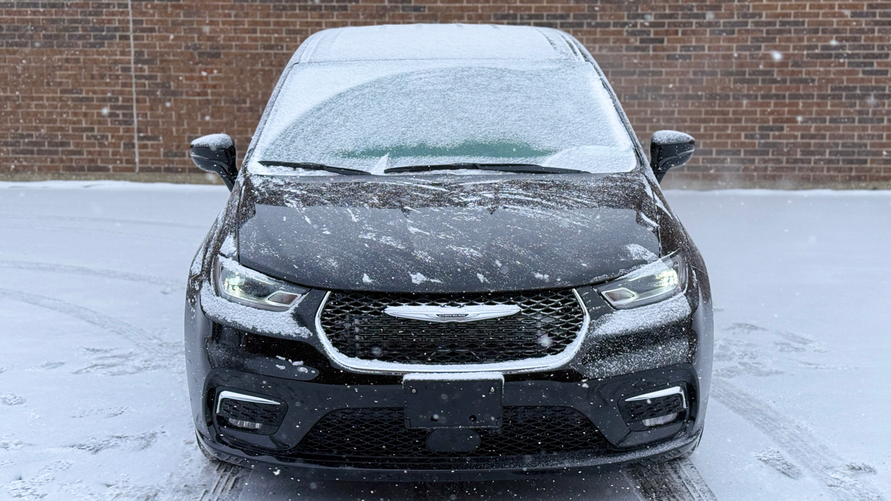 Chrysler Pacifica Select 2026