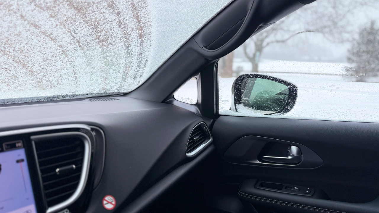 Chrysler Pacifica Select 2026