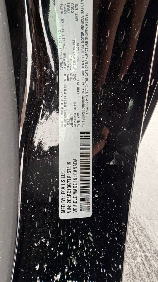 Chrysler Pacifica Select 2026