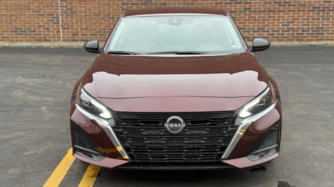 Nissan Altima 2.5 SV 2024